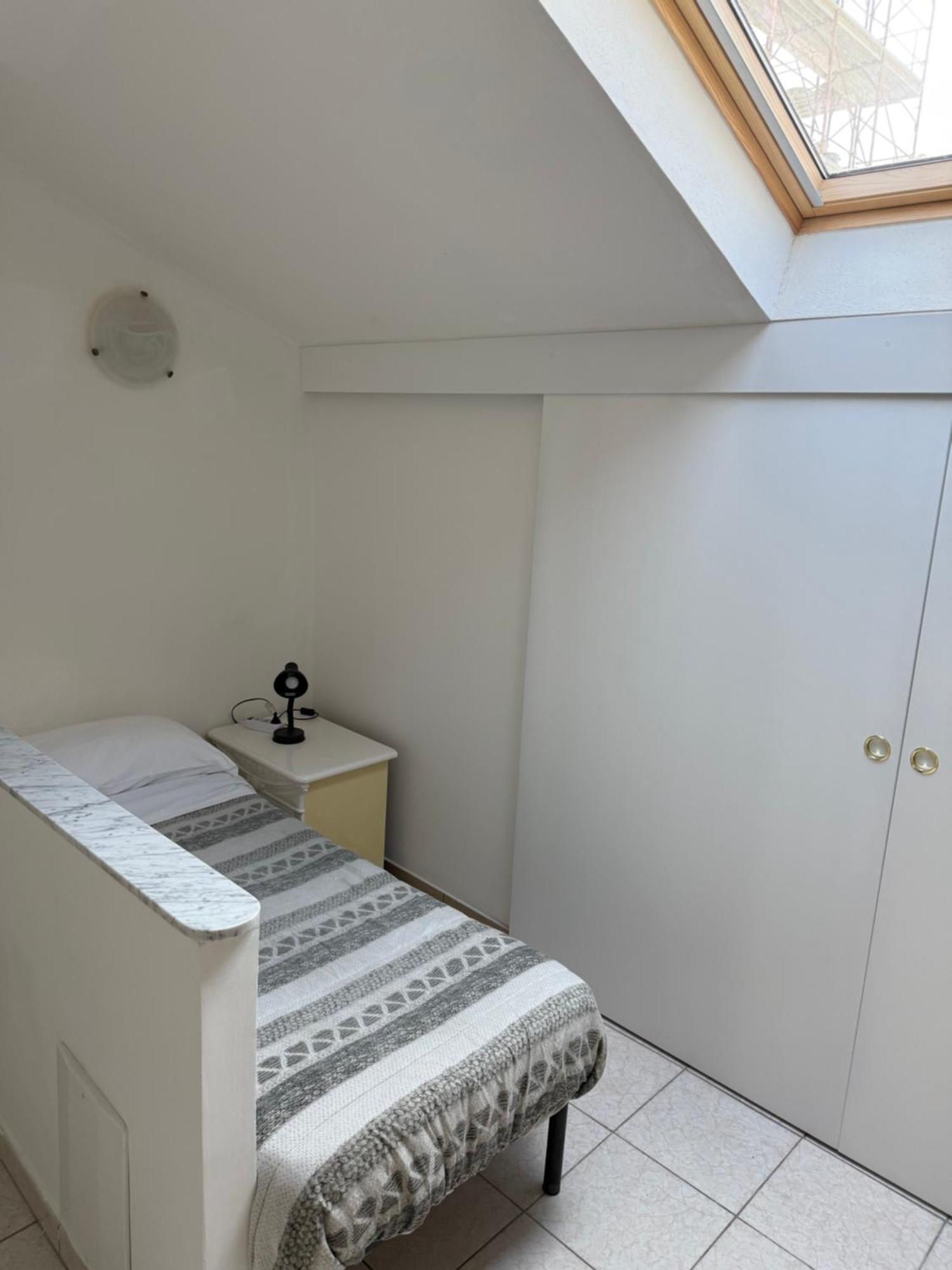 Appartamento Villa Mare Blu 1 Piano Con Terrazzo Ventimiglia Exterior foto