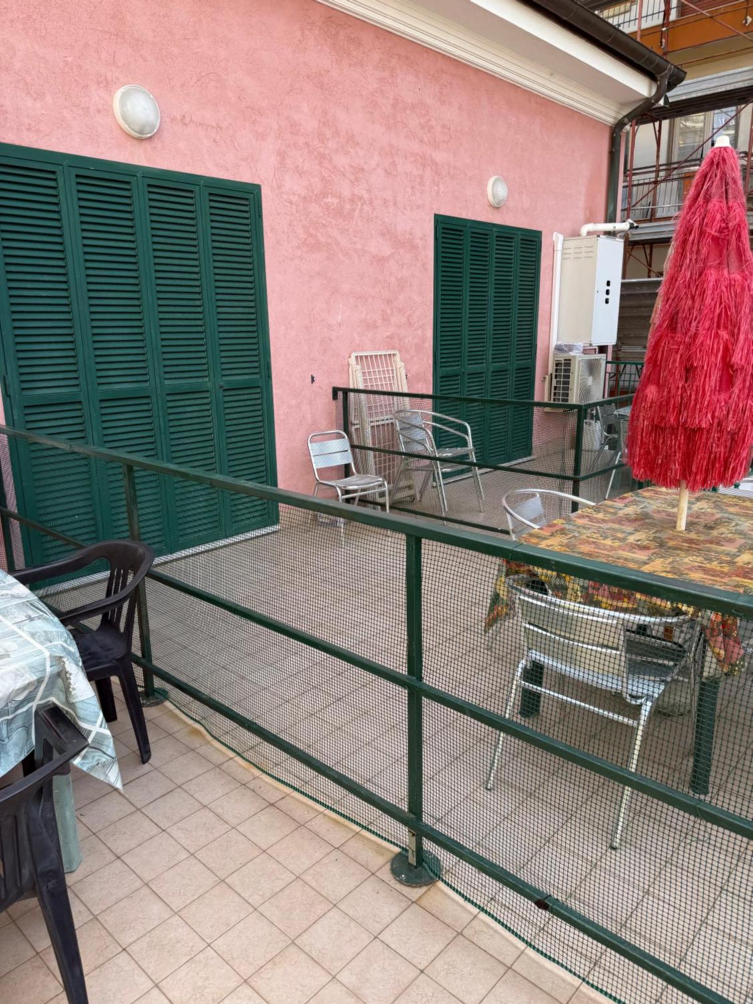 Appartamento Villa Mare Blu 1 Piano Con Terrazzo Ventimiglia Exterior foto